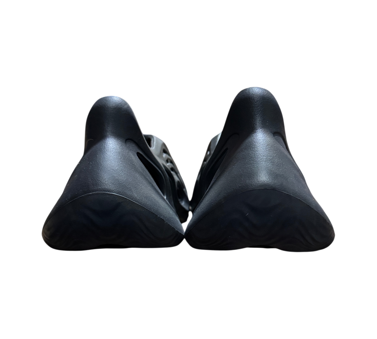 *USED*  Yeezy Foam Runner "Onyx" HP8739