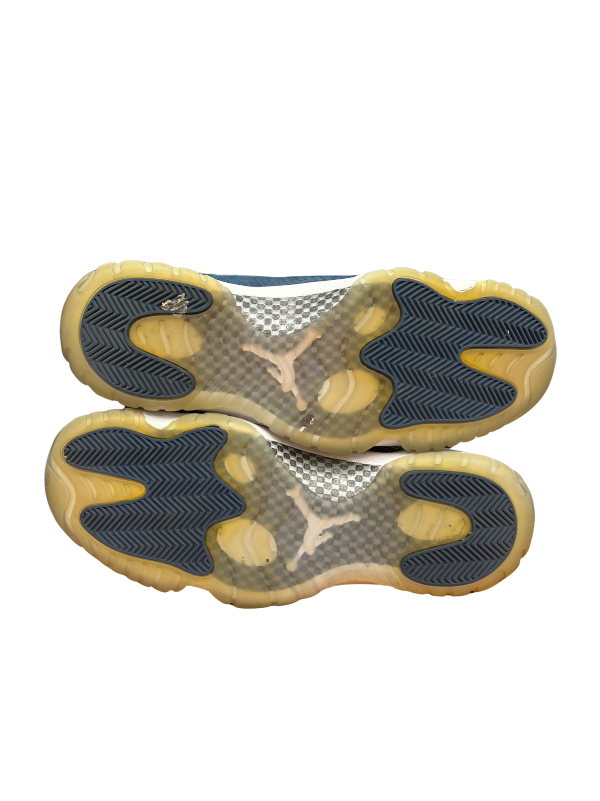*USED* Jordan 11 Low "Snake Navy" CD6846-102"