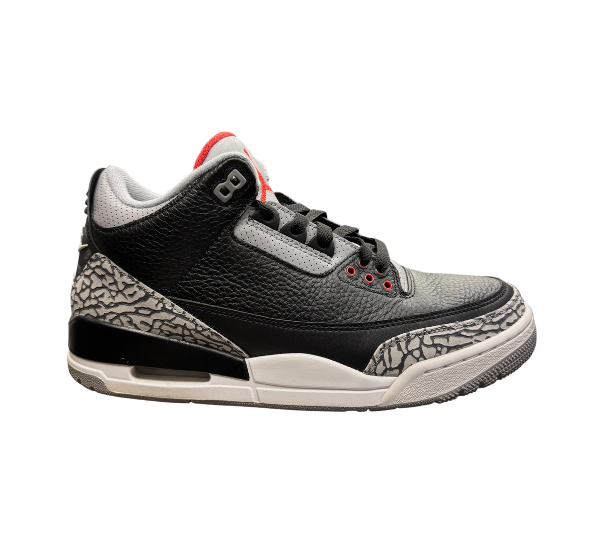 *USED* Jordan 3 "2018 Black Cement" 854262-001