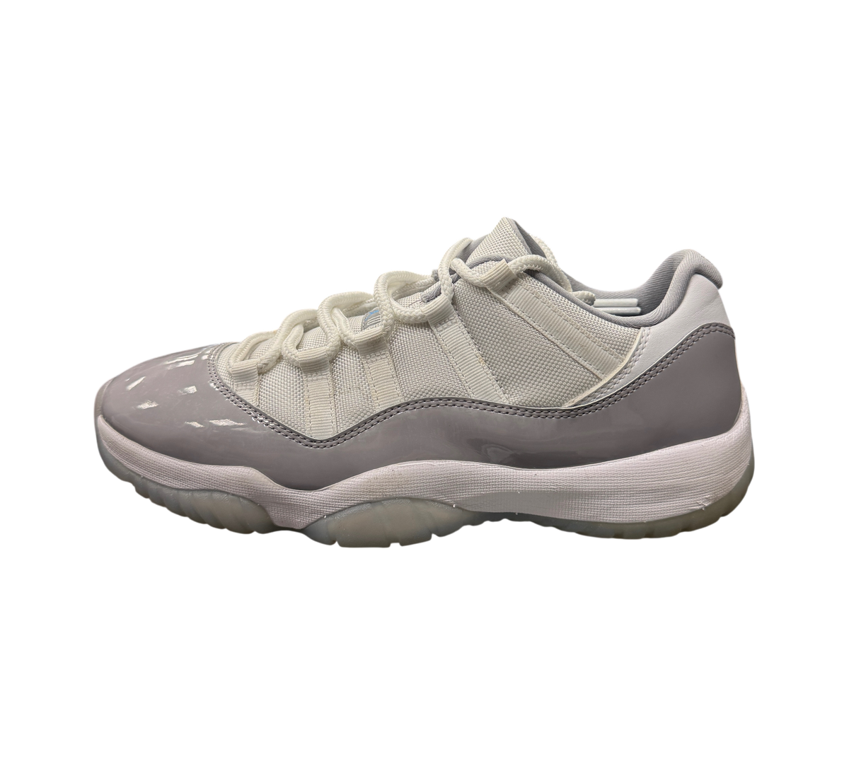 Genesis Boutique pre-owned Jordan 11 Low Cement Grey sneakers with white mesh upper and grey patent leather overlay