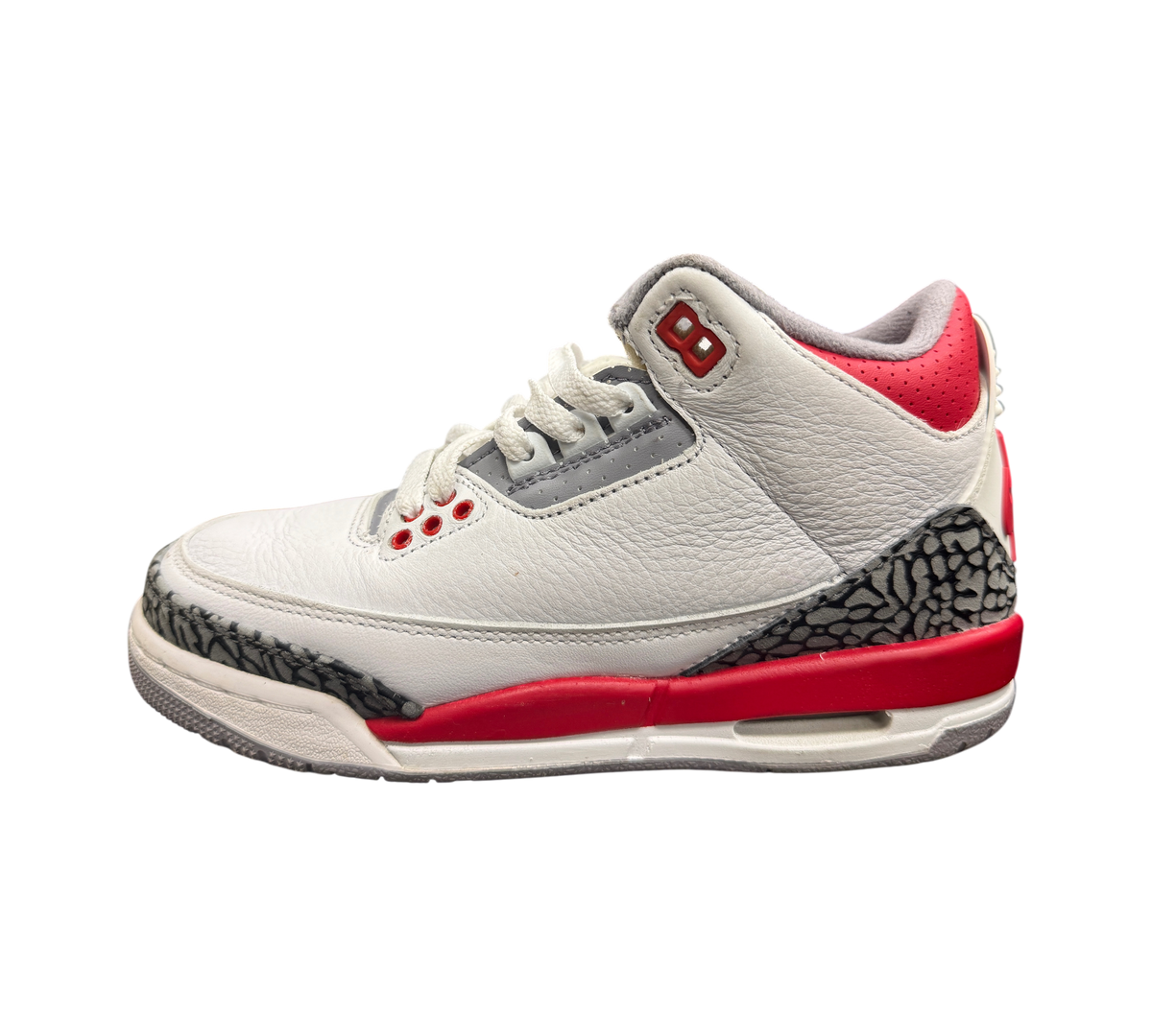 Genesis Boutique pre-owned Jordan 3 GS Fire Red sneakers in white leather with iconic elephant print and red accents.