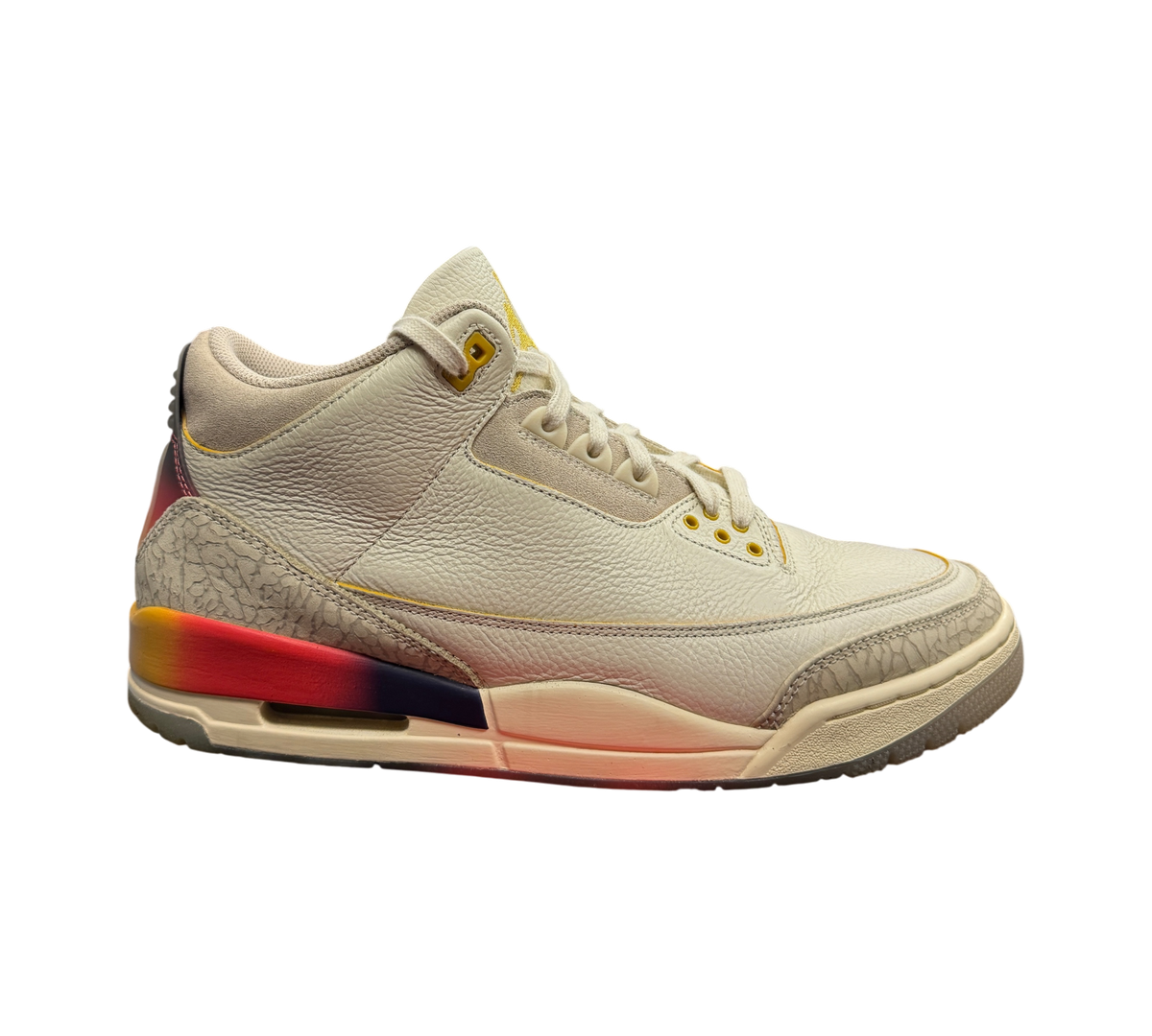 Genesis Boutique Jordan 3 J-Balvin Medellín Sunset sneakers in cream leather with gradient heel and elephant print