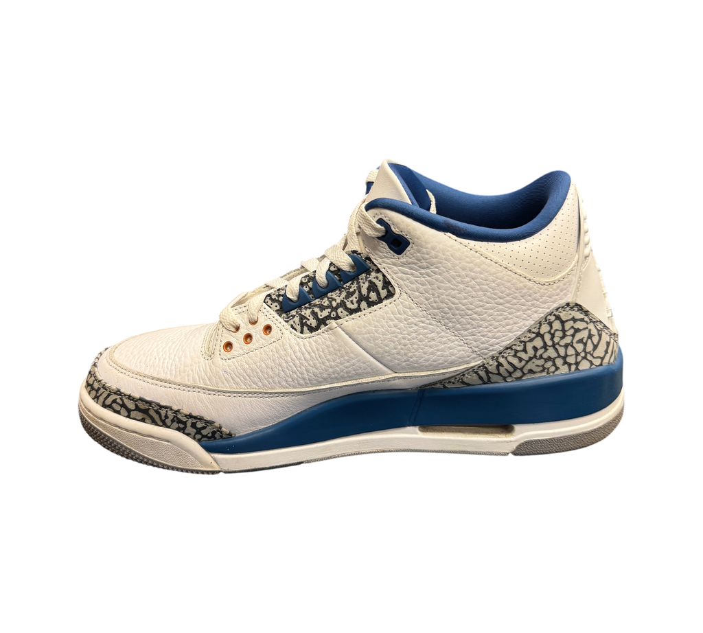 Genesis Boutique pre-owned Jordan 3 Wizards sneakers in white leather with blue accents and iconic elephant print.