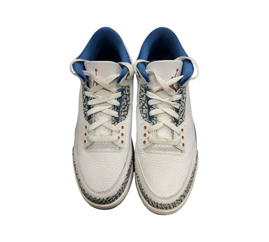 Genesis Boutique pre-owned Jordan 3 Wizards sneakers in white leather with blue accents and iconic elephant print.