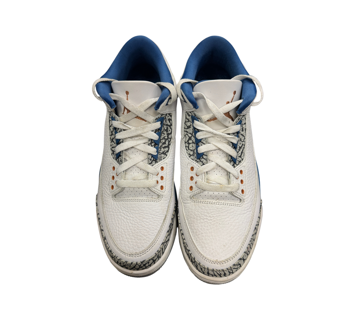Genesis Boutique pre-owned Jordan 3 Wizards sneakers in white leather with blue accents and iconic elephant print.
