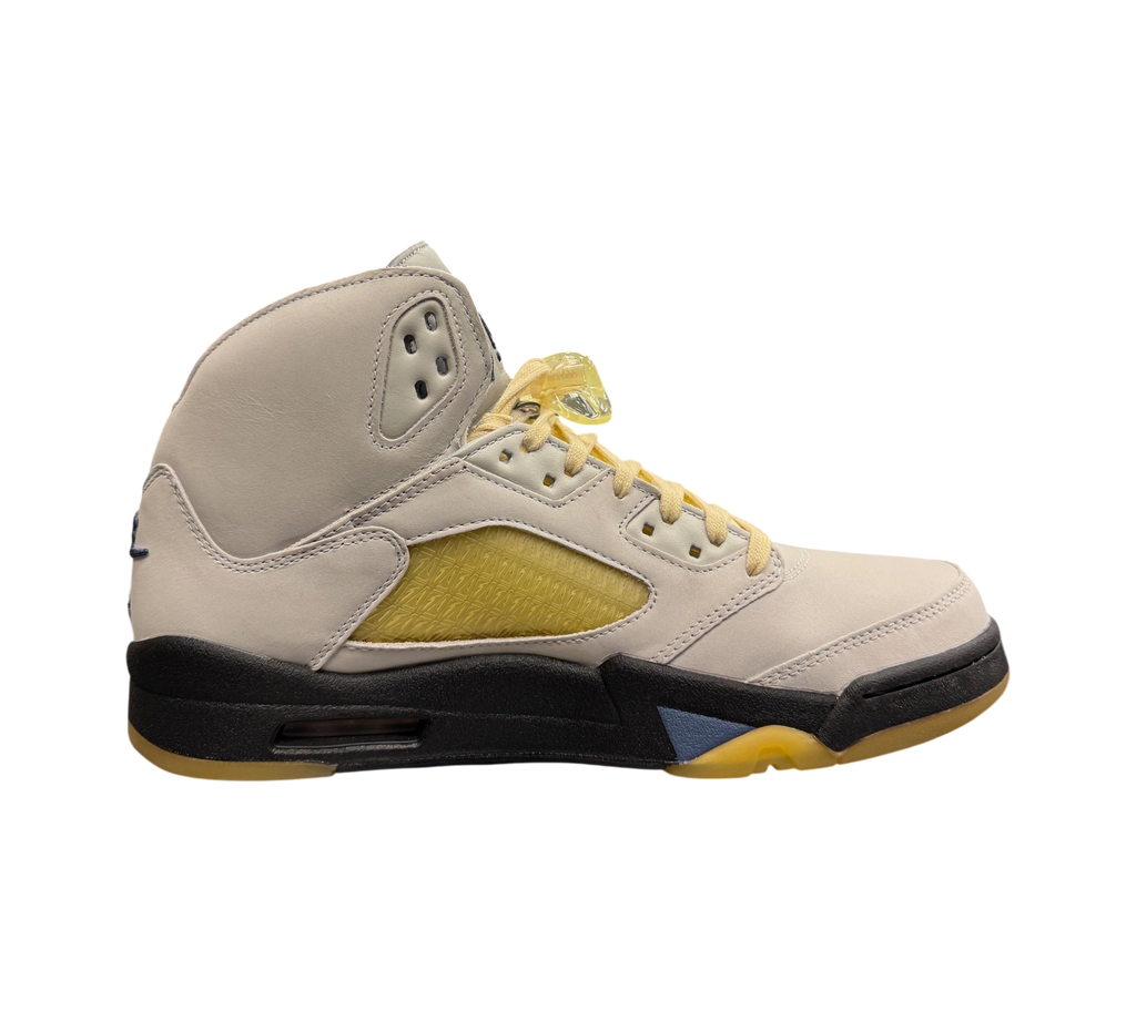Genesis Boutique Jordan 5 A Ma Maniere Dawn sneakers in light grey leather with yellowed mesh and black midsole