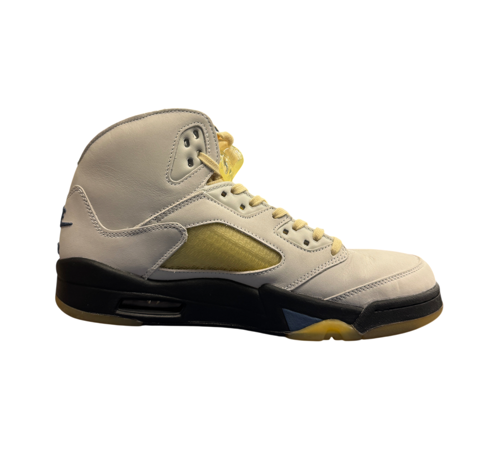 Genesis Boutique Jordan 5 A Ma Maniere Dawn sneakers in light grey leather with yellowed mesh and black midsole
