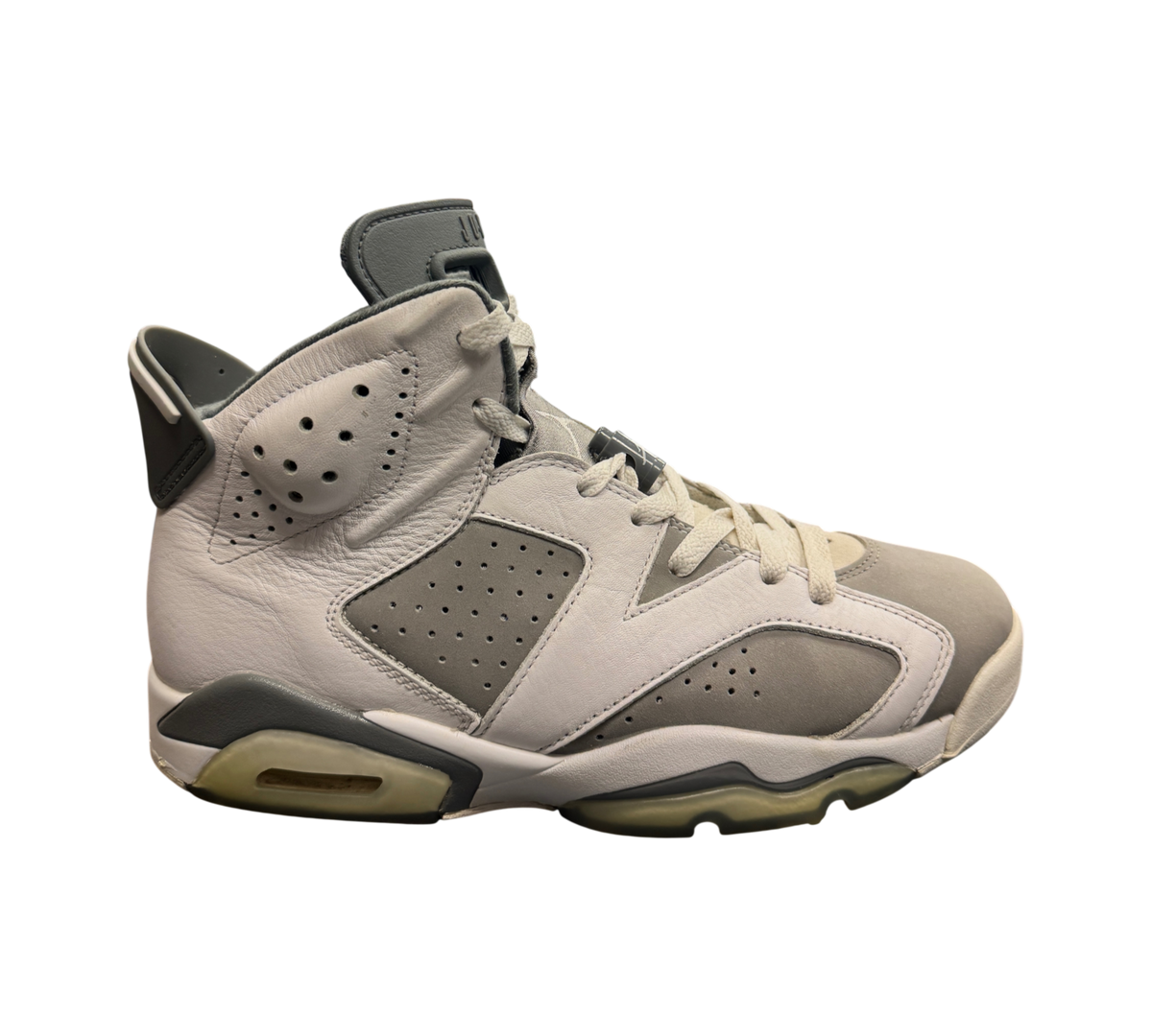 Genesis Boutique used Jordan 6 Cool Grey sneakers in white and grey leather with perforated side panels