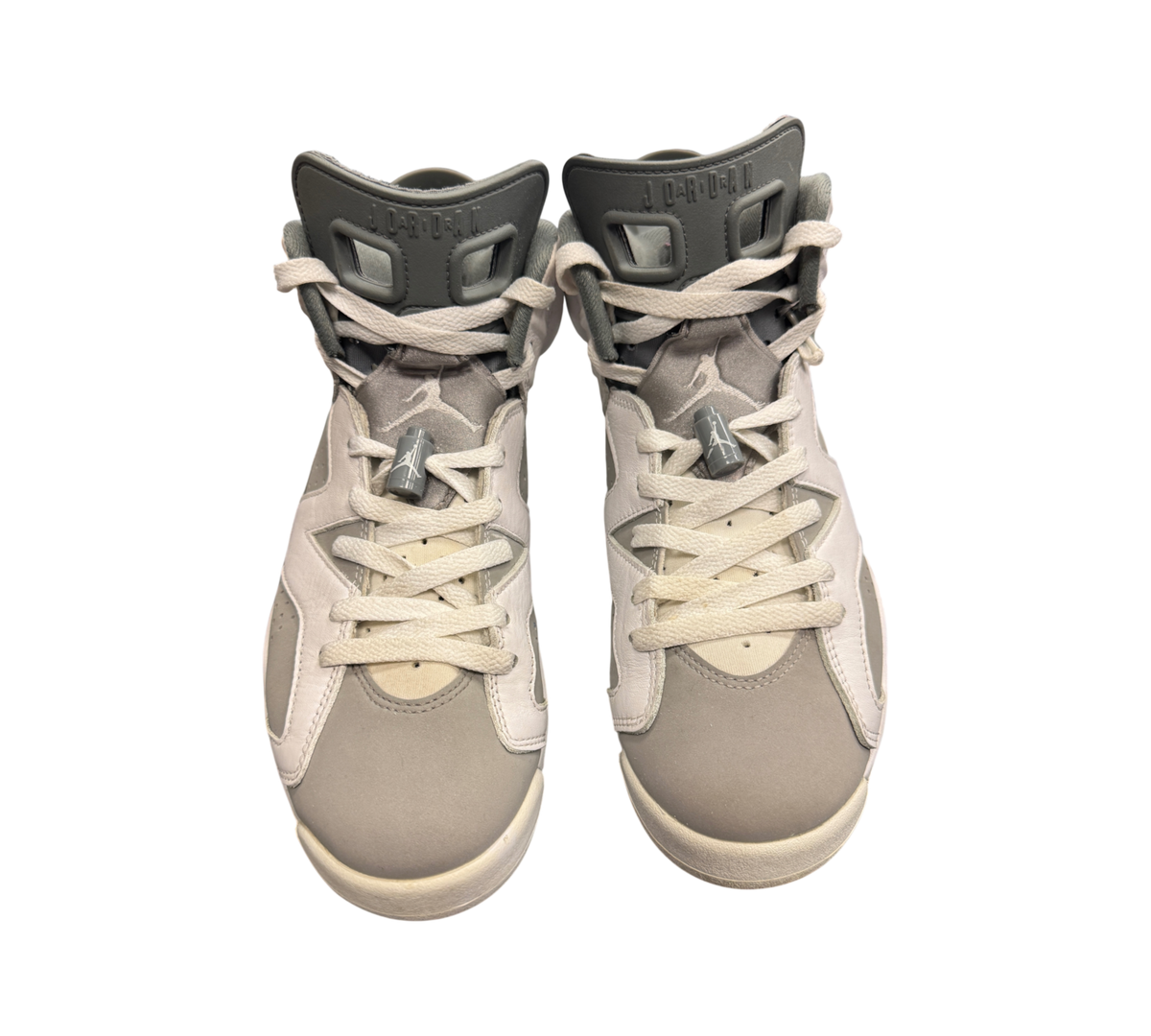 Genesis Boutique pre-owned Jordan 6 Cool Grey sneakers featuring a grey and white leather and nubuck upper